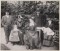 Familiefoto: Simon Vestdijk met zijn ouders (links), in het midden Ada Mulder (tante Nellie), en rechts Jeanette Mesker-Mulder (tante Jet) met baby en echtgenoot (1900).