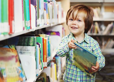 Iedere woensdag peutervoorlezen in de Bibliotheek