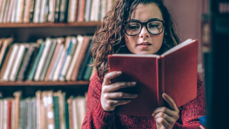 Boeken lezen voor school